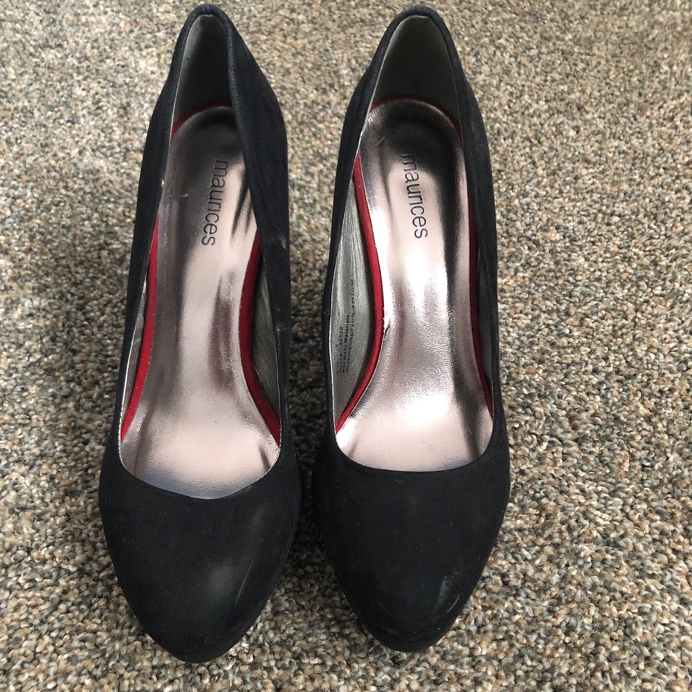 Black Pumps! - Picture 1 of 3